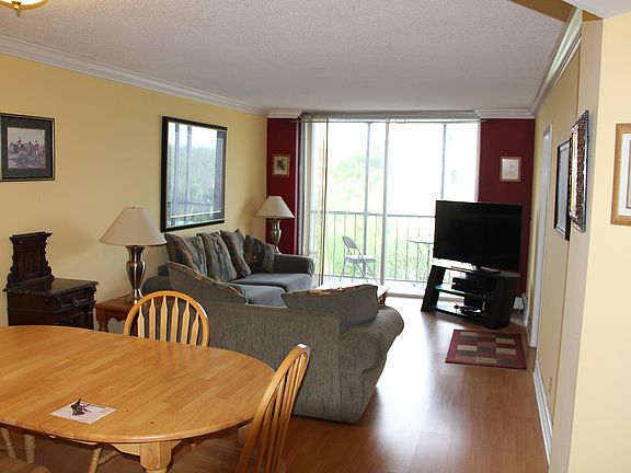 4th image of 5300 NE 24th Ter APT 422C