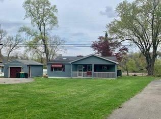 670 Lakeside Dr, Canonsburg, PA 15317
