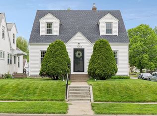 4156 7th St NE, Columbia Heights, MN 55421