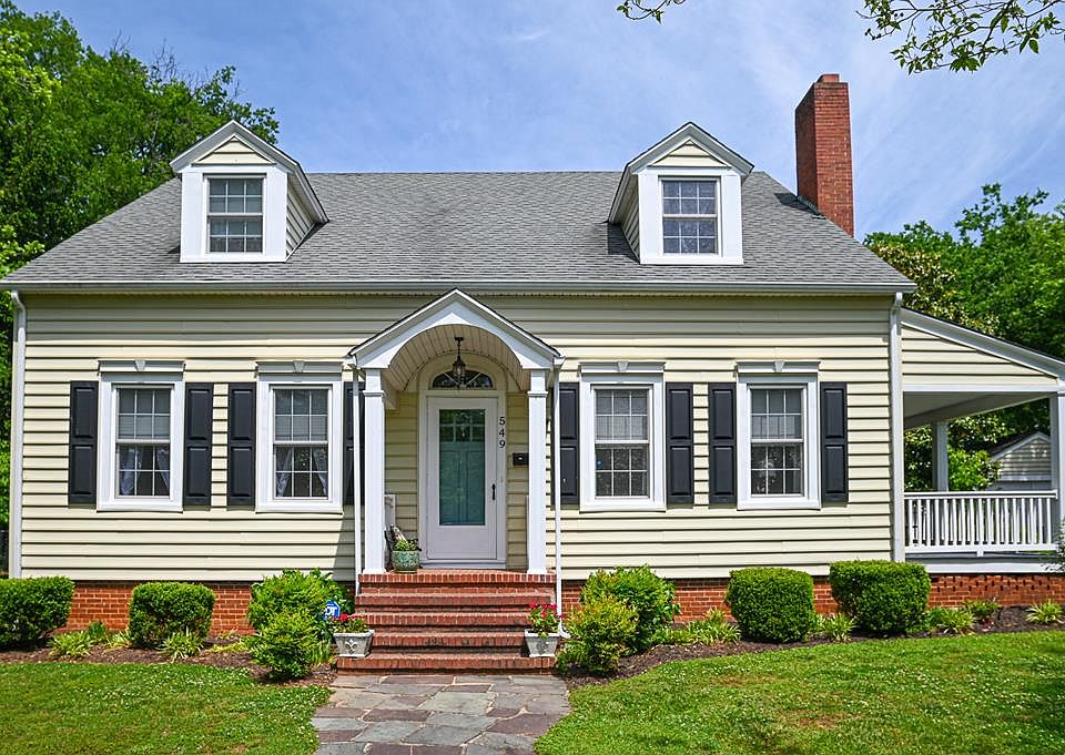 1st image of 549 Boyd St