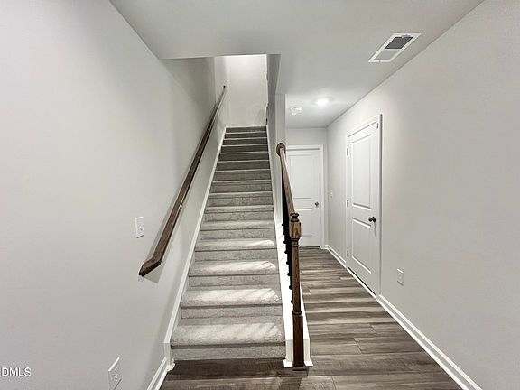 3rd image of 2533 Chert Ln