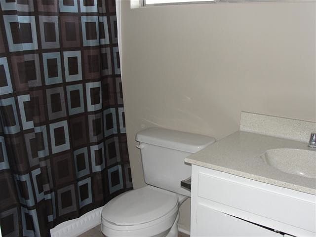 2nd image of 11556 216th St APT 2