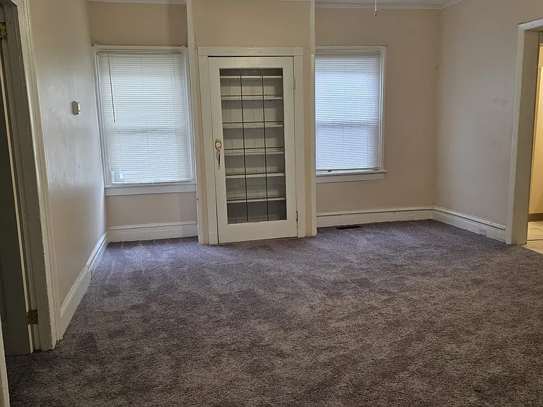 61 Columbia St #1 — Photo 8