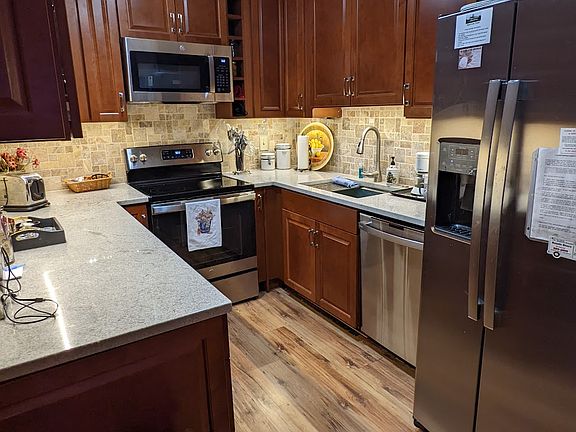 4th image of 1056 Shoveler Ct #1056