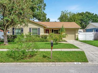 426 Silver Hill Dr, Valrico, FL 33594