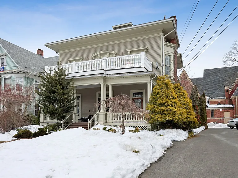 591 Orange St #1 — Photo 21