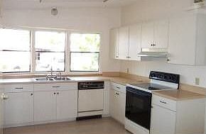 3rd image of 633 Wedelia Dr