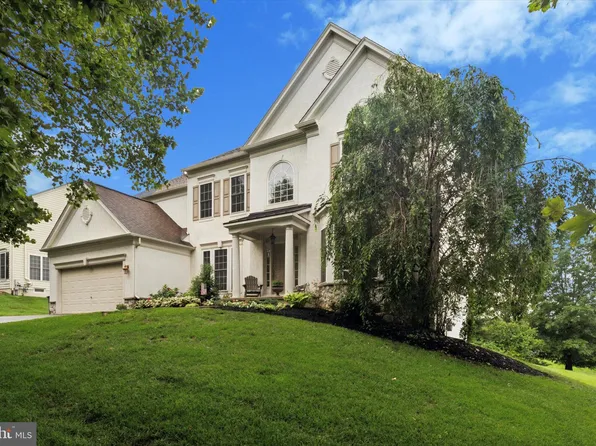 108 Magnolia Dr, Chester Springs, PA 19425