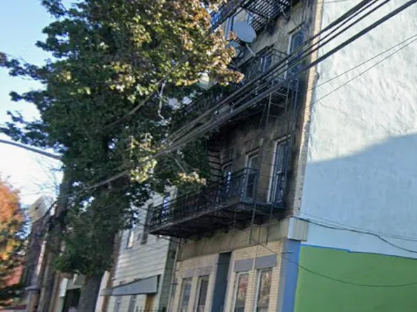 96 Jackson St, Newark, NJ