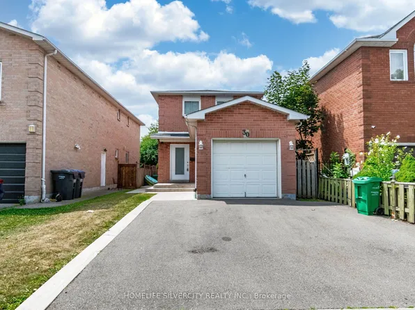 30 Castlehill Rd #1, Brampton, ON L6X 4E2