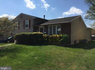 151 W Edinburgh Dr, New Castle, DE 19720