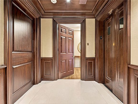 4th image of 5023 Frew St #3B