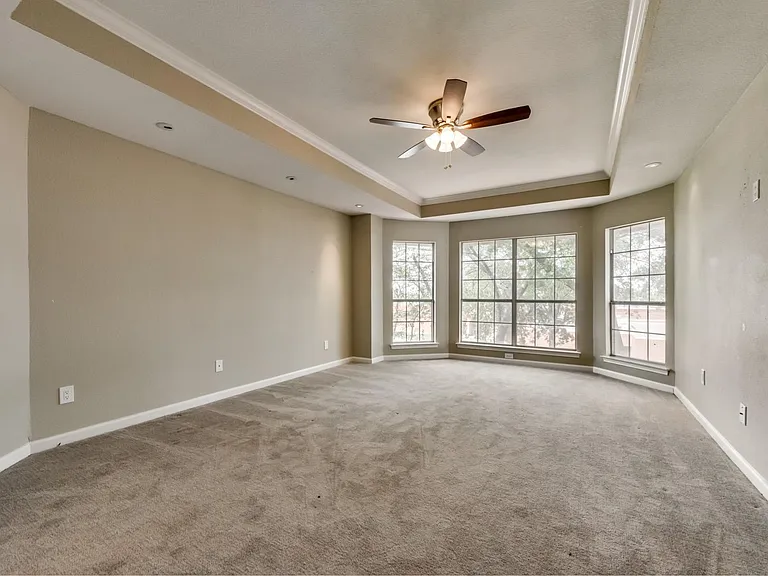 4319 Vine Ridge Ct — Photo 12