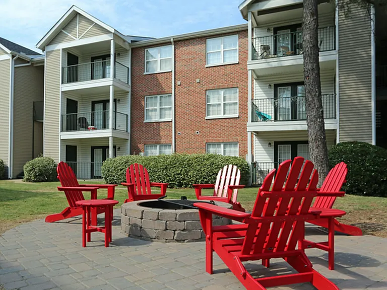 Expansive Outdoor Spaces | Vie at University Downs
