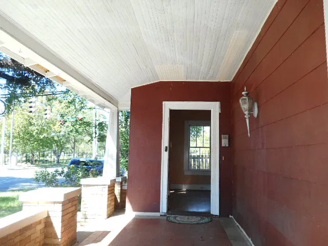 2 bed, 1089 sqft, $1,300 — Photo 2