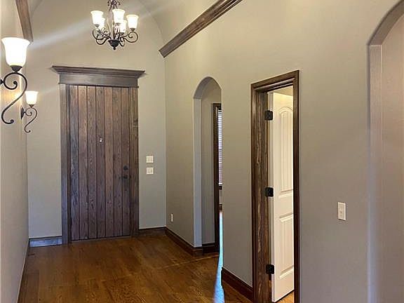 4th image of 4904 SW 129th St