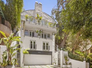 8374 Yucca Trl, Los Angeles, CA 90046