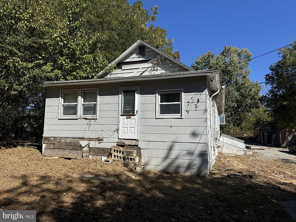 2nd image of 229 Smalleys Dam Rd