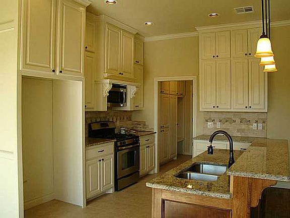 4th image of 4717 Granite Dr