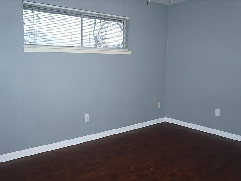604 Wilson Rd #8 — Photo 11