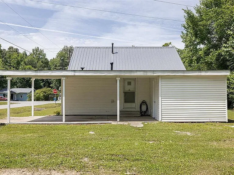 3630 Benton Rd — Photo 9