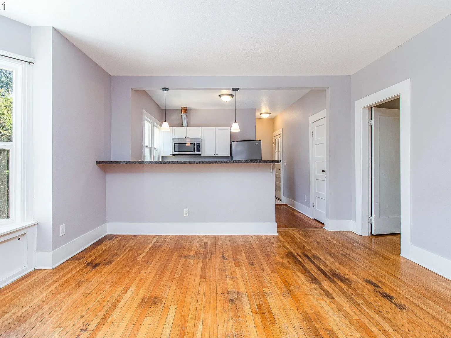 7454 N Haven Ave — Photo 3