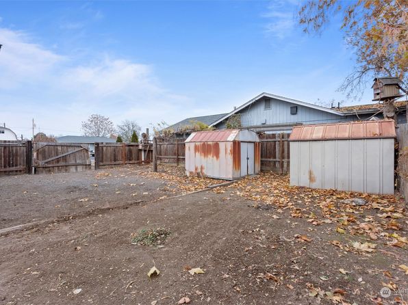 1306 E OAK Street, Othello, WA 99344