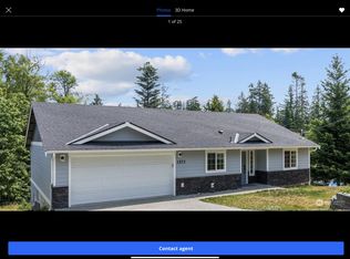 1573 Lake Dr, Camano Island, WA 98282