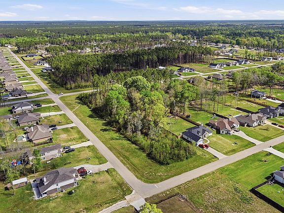 3rd image of 310 County Road 6615