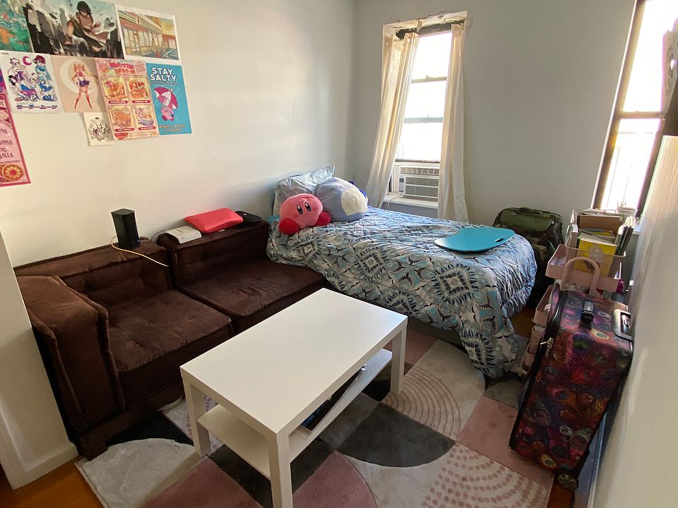 1st image of 150 Orchard St APT 3B