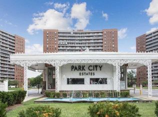 61-35 98th St #5B, Rego Park, NY