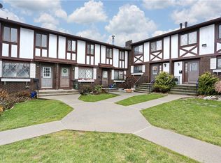 137 Buckingham Ct, Pomona, NY 10970
