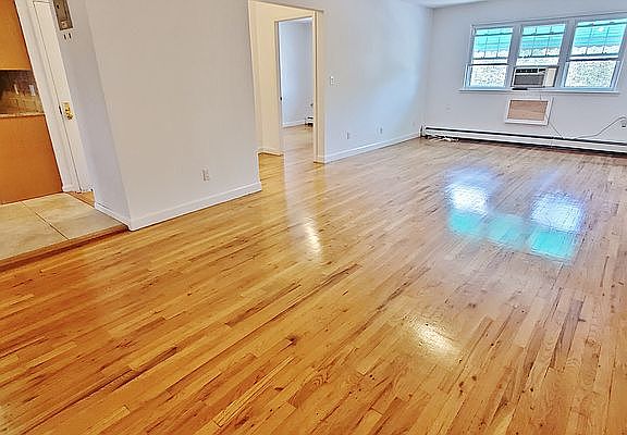 4th image of 24-24 43rd St #3E