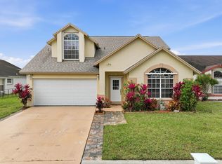 2805 Foxhall Dr E, West Palm Beach, FL 33417