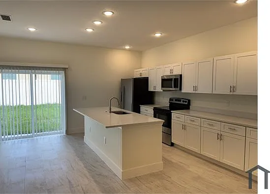 319 Anchovie Ct — Photo 11