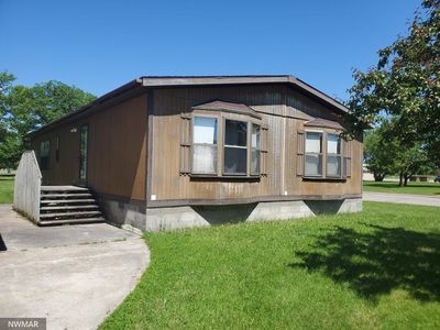 201 Lake St W, Warroad, MN, 56763