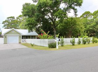 23 6th St, Shalimar, FL 32579