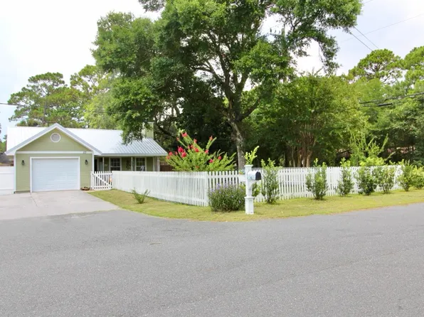 23 6th St, Shalimar, FL 32579