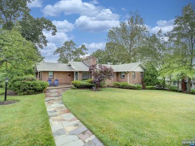 7 Birchwood Ave, West Orange, NJ, 07052