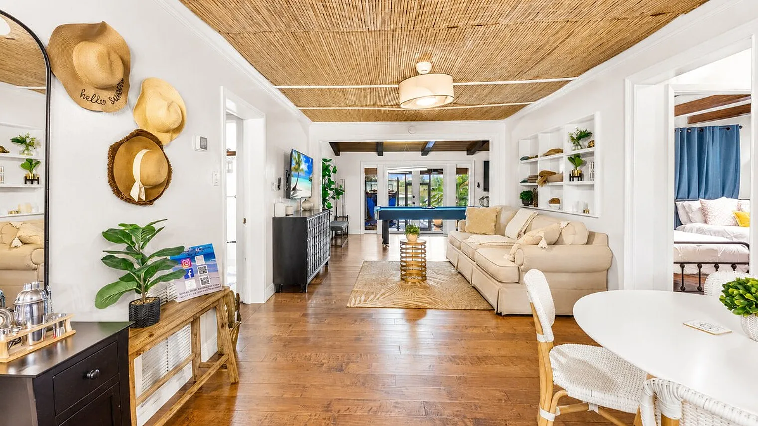 7 bed, 4.0 bath, $16,400 — Photo 1