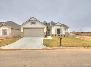 3402 E 153rd St S, Bixby, OK 74008