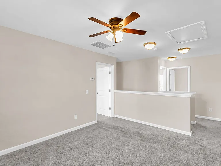 1104 Friartuck Trl — Photo 29