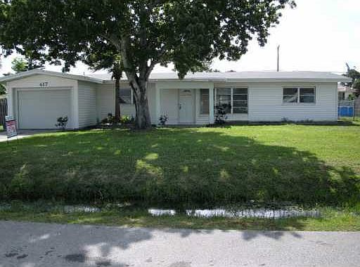 1st image of 417 NE Coconut Avenue E
