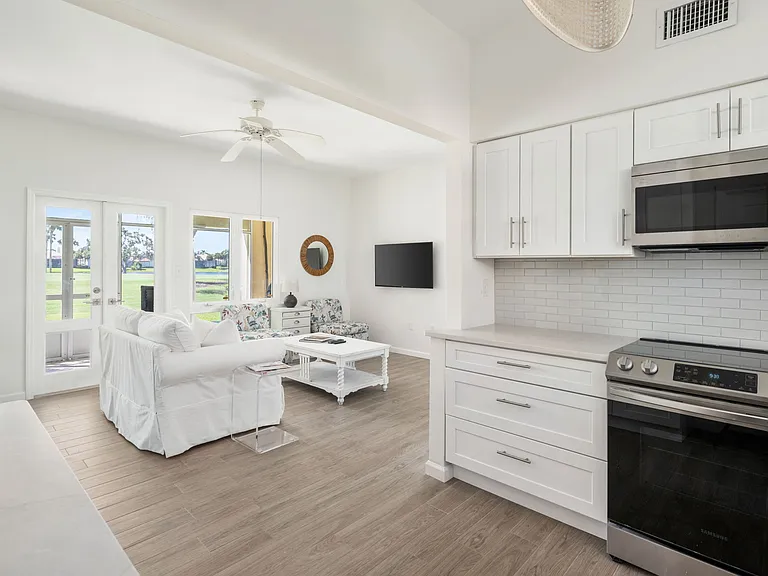 5045 Harmony Cir #102 — Photo 20
