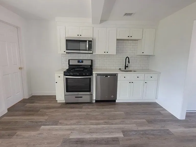 63 River St #1 — Photo 7