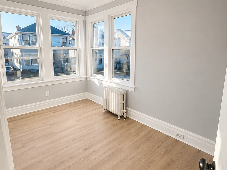 100 Smith St #1A — Photo 8