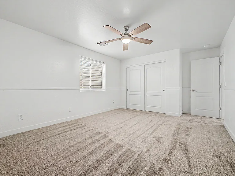 3533 E Joseph Way — Photo 32