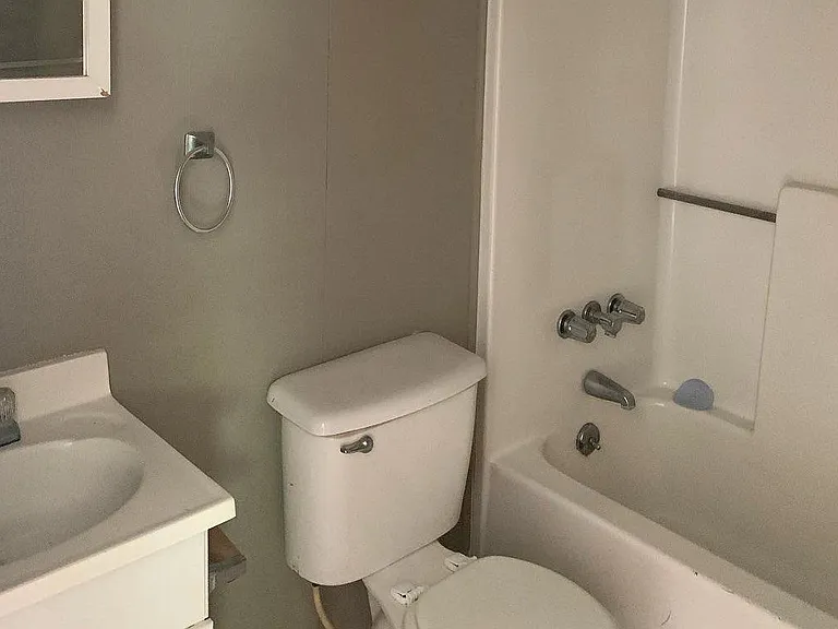 806 Maxwell Dr #2 — Photo 5