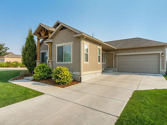 2nd image of 5298 W Icehouse Way