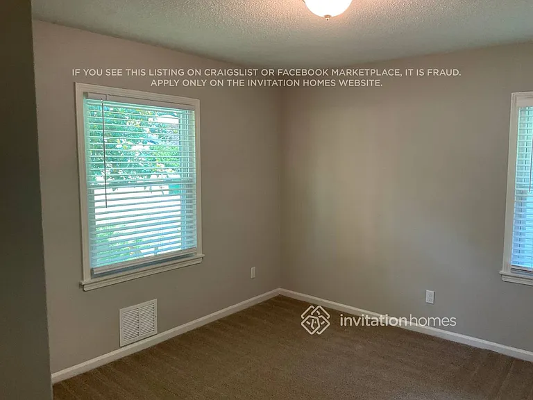 1833 Rollingwood Dr SE — Photo 9